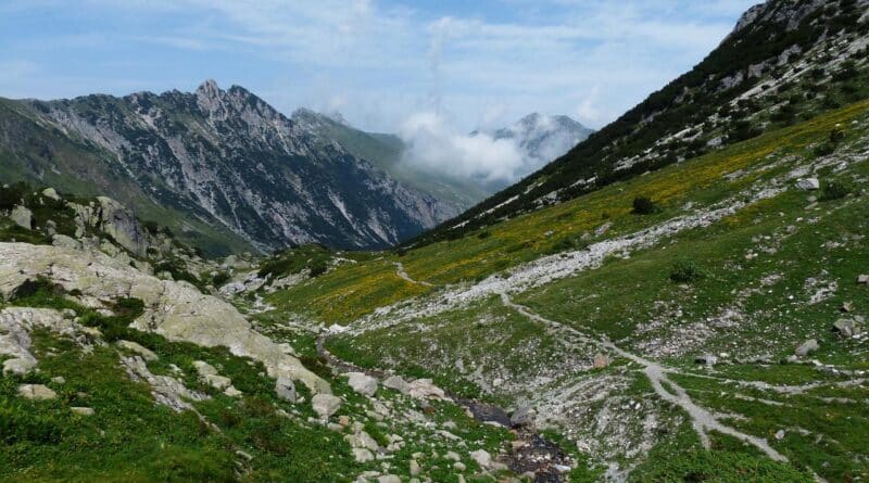 Grande Traversata delle Alpi parte del percorso del Sentiero Italia CAI