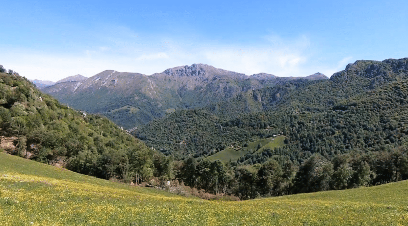 escursione ad anello in mountain bike dalla frazione di Maggio per la forcella di Olino